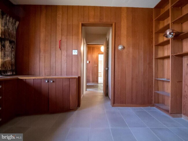Foto del edificio - 4313 Woodlark Dr