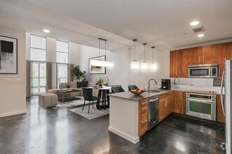 Building Photo - 2608 Museum Way