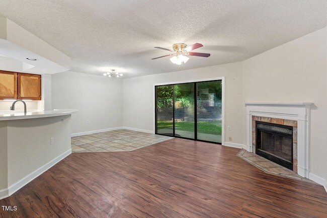 Building Photo - 7820 Falcon Rest Cir