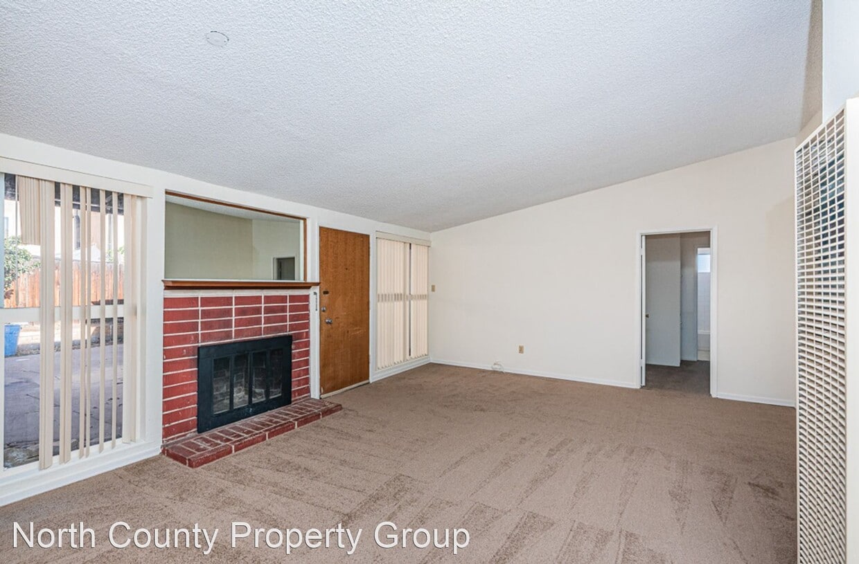 Primary Photo - 4 br, 2 bath House - 12518 Glenoak Rd