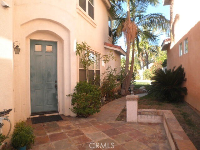 Foto del edificio - 1525 Cyrus Ln