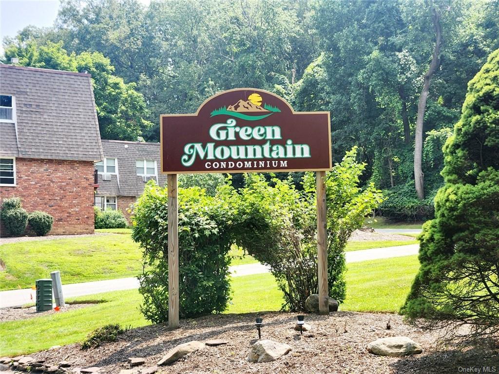 Foto principal - 9-36 Crescent Dr