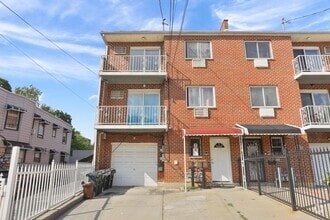 Building Photo - 639 E 226th St