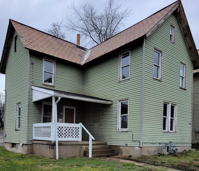 Building Photo - 406 Franklin Avenue