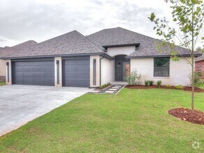 Building Photo - 17412 Braken Dr