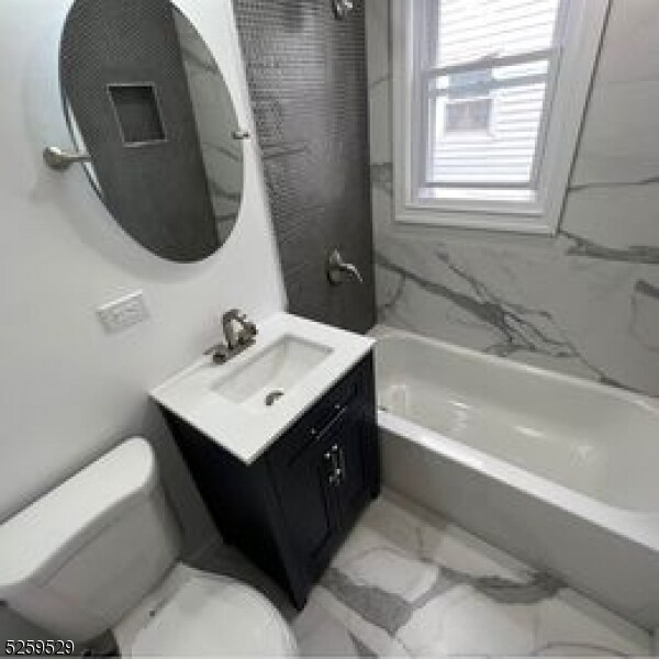 Foto del edificio - 323 S Wood Ave