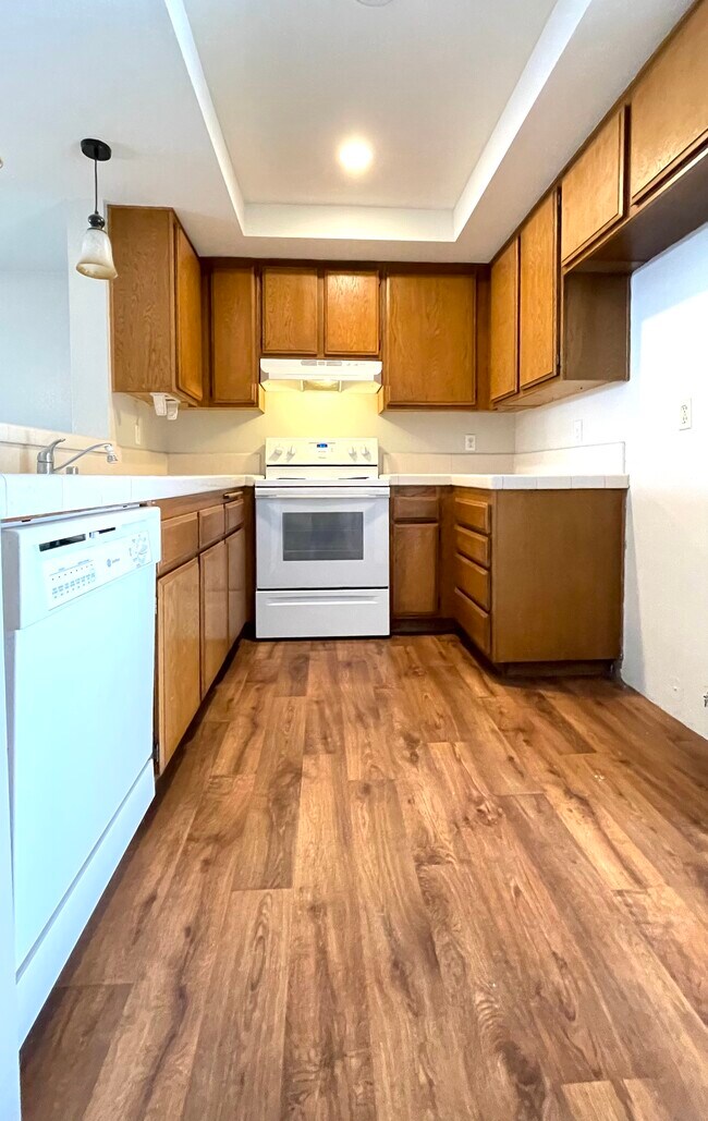 Foto del edificio - 2321 S Magnolia Ave