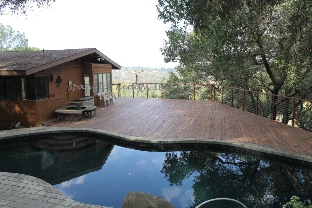 Primary Photo - 3Bed/3Bath Home overlooking Poway~ Orchard...