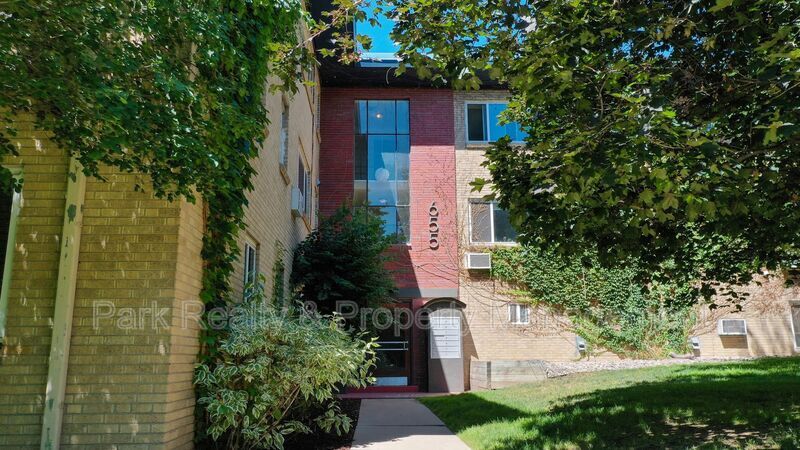 Primary Photo - 655 Washington St.