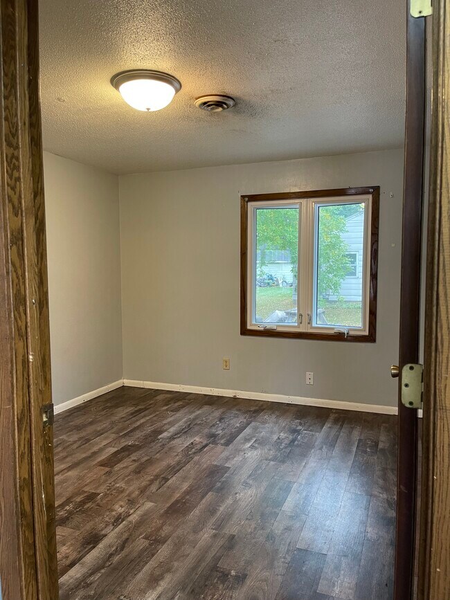 Foto del edificio - 1122 S Oak Ave