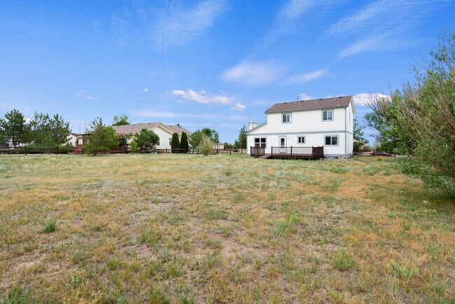Foto del edificio - 9830 Liberty Grove Dr