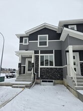 Building Photo - 129 Mitchell Bnd