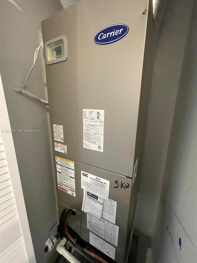 Foto del edificio - 1668 SE 26th Ter