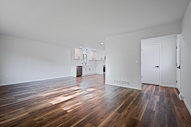 Foto del edificio - 2328 Lynwood St