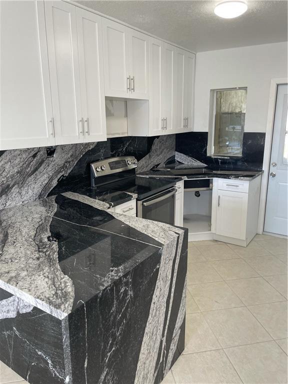 Primary Photo - 375 W 56th St