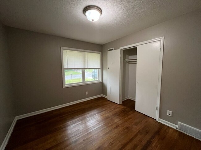 Foto del edificio - Renovated 3 Bedroom 1 Bath Home for Rent!