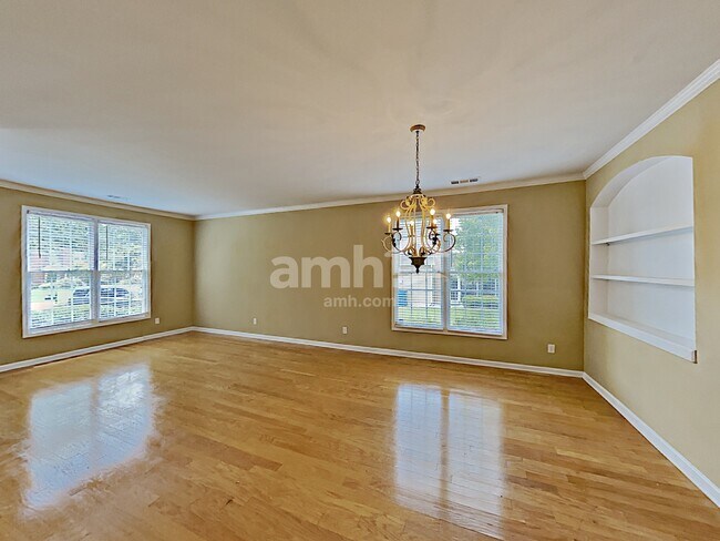 Building Photo - 1211 Fieldcrest Court