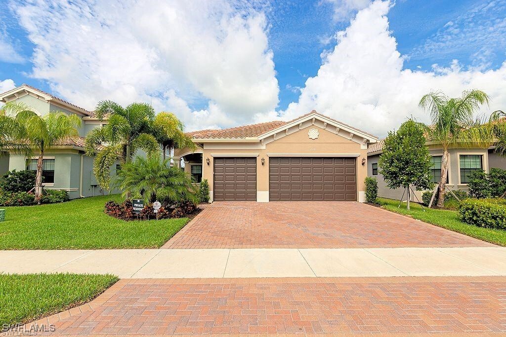 Foto principal - 4550 Kensington Cir
