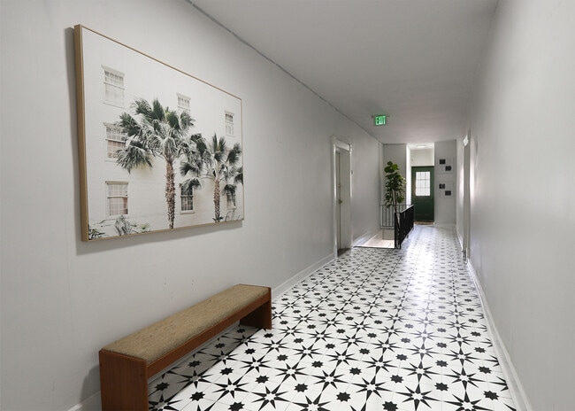 Foto del edificio - The Bank Flats Apartments