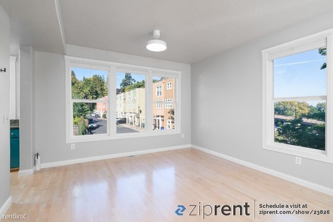 Building Photo - 3 br, 2.5 bath Townhome - 4908 South View ...