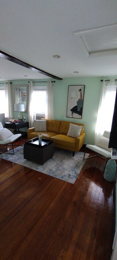 Foto principal - 14719 223rd St