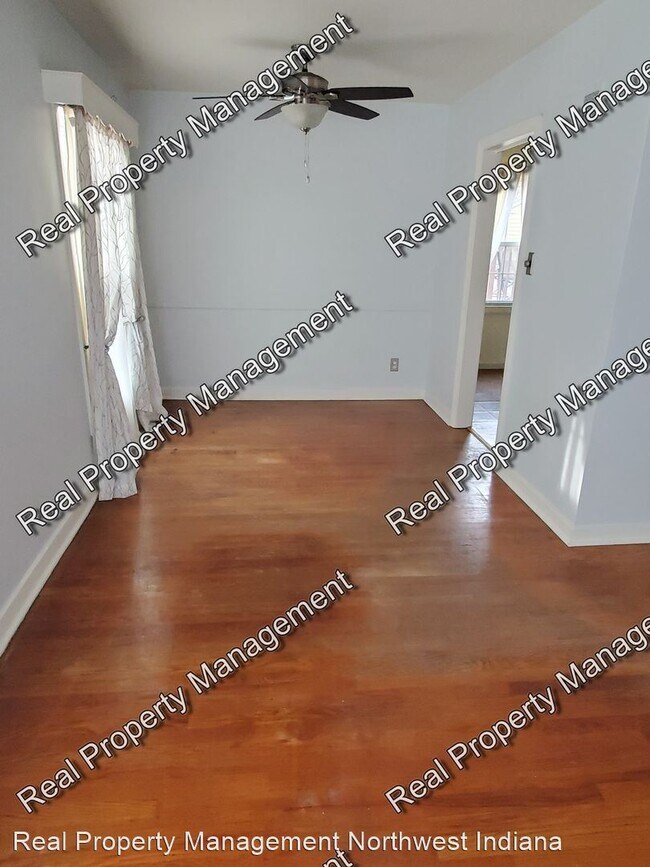 Building Photo - 2 br, 2 bath House - 7328 Magoun Avenue