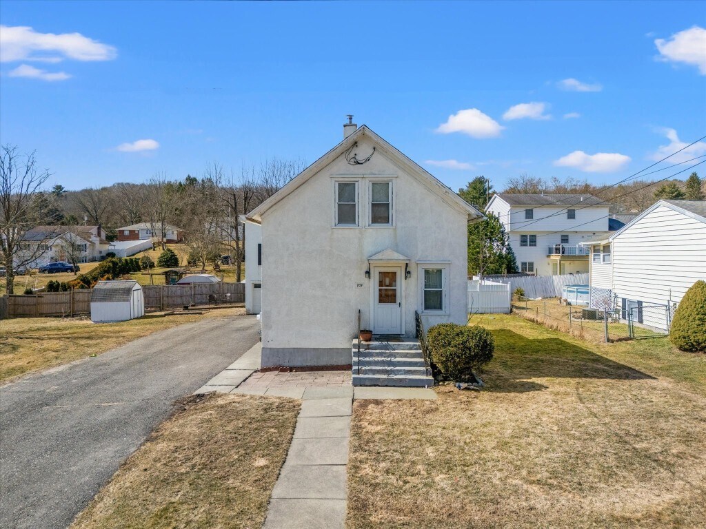 Foto principal - 709 Milan Ave