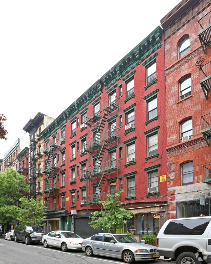 241 Elizabeth St, New York, NY 10012 Apartments in New York, NY