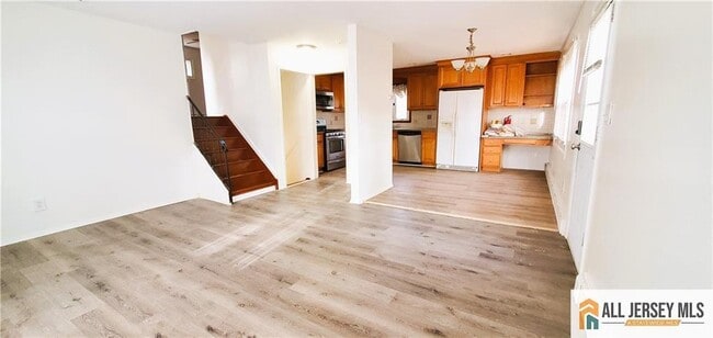 Foto del edificio - 40 Beverly Ave