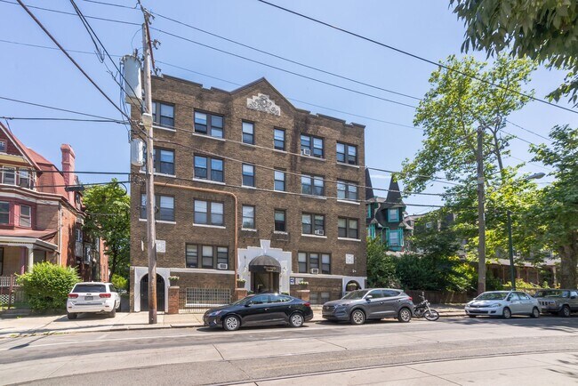 Building Photo - 4620 Chester Ave