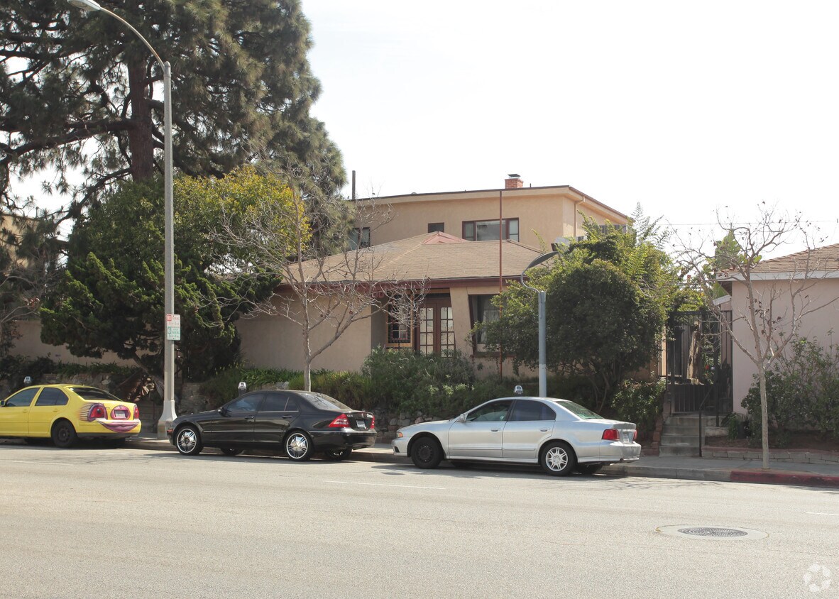Primary Photo - 1200 Pico Blvd