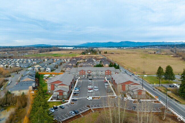 Foto del edificio - Remington Place Apartments