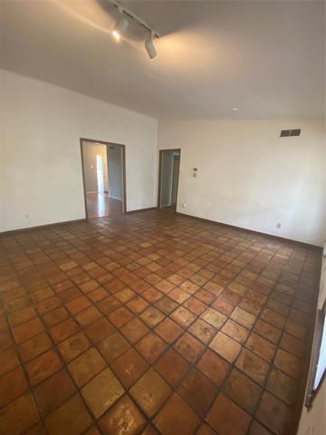 Foto del edificio - 7946 Habersham Ln