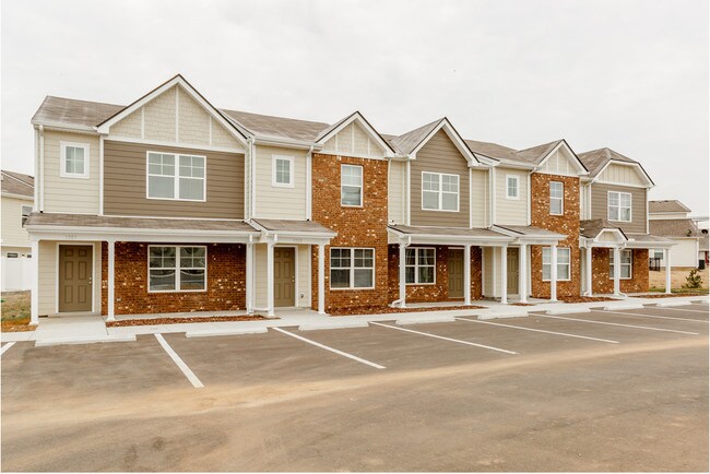 Foto del edificio - Millsprings Townhomes
