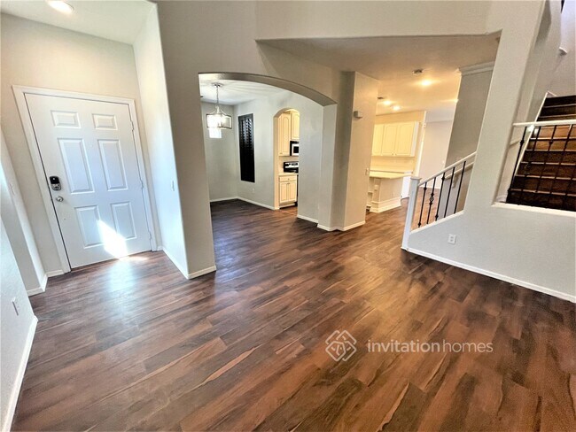 Building Photo - 1757 S Voyager Dr