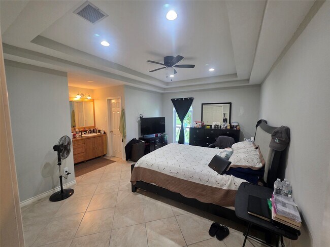 Foto del edificio - 12531 La Rochelle Dr