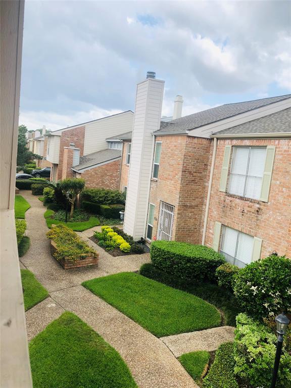 5930 Woodway Place Ct, Houston, TX 77057 Condo for Rent in Houston, TX