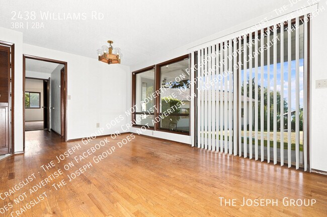 Foto del edificio - 2438 Williams Rd