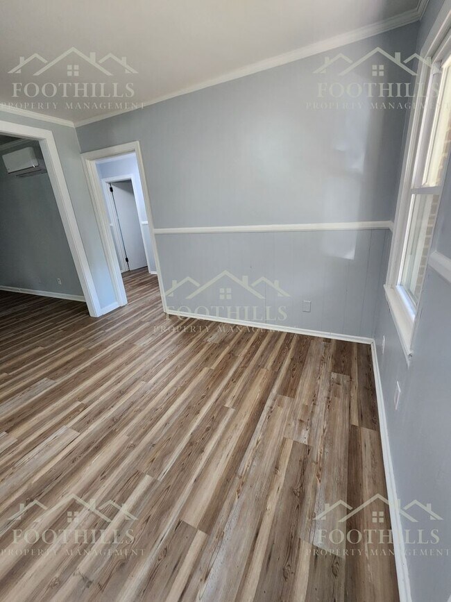 Foto del edificio - 3311 Berry Ln