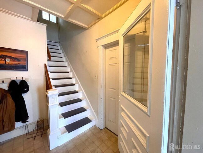 Foto del edificio - 140 Barnard St