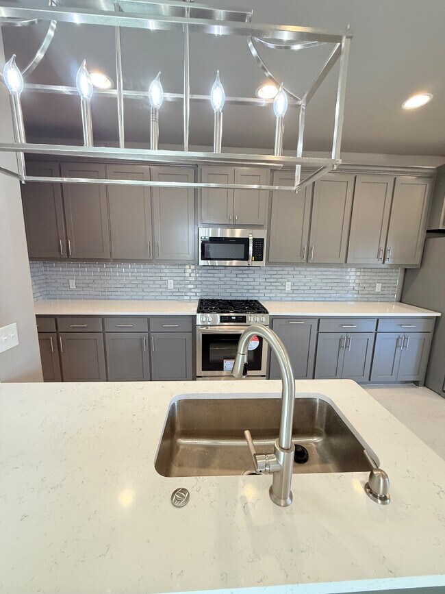 Foto del edificio - 520 Nabi Dr