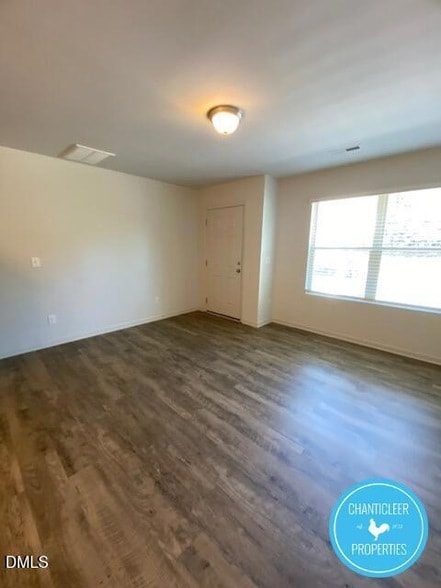Foto del edificio - 3287 Ivy Wood Ln