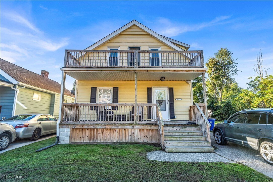 1717 Granby Ave Cleveland, OH 44109 – photo 1