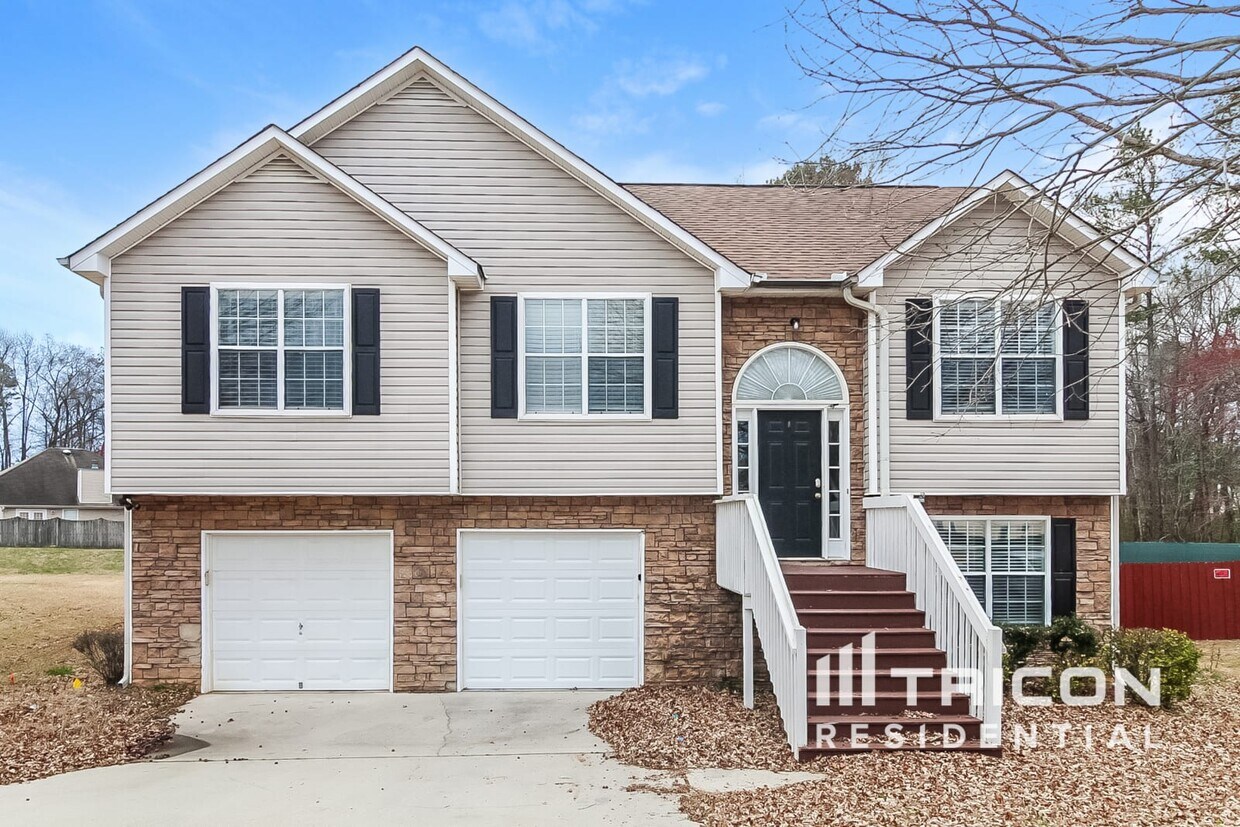 Foto principal - 6159 Stone Creek Ln