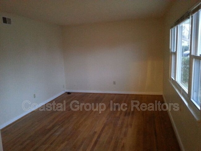 Photo - 1632 Janke Rd House