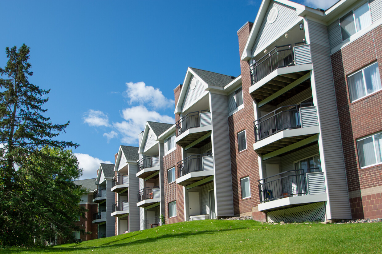 Lexington Apartments Roseville Minnesota