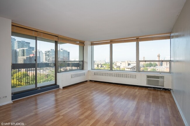 Building Photo - 1360 N Sandburg Terrace