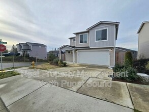 Building Photo - 4306 68th Dr NE