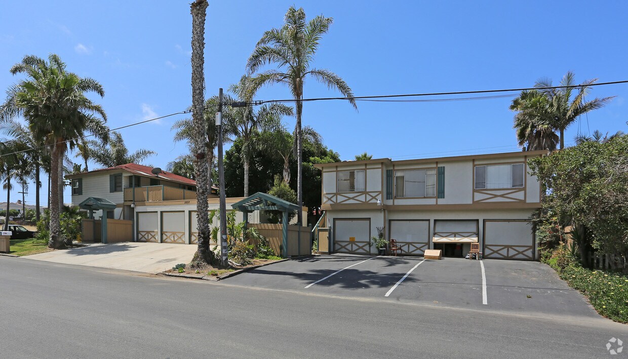 Malo Beach Apartments in Oceanside, CA