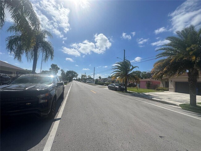 Foto del edificio - 4406 SW 25th St